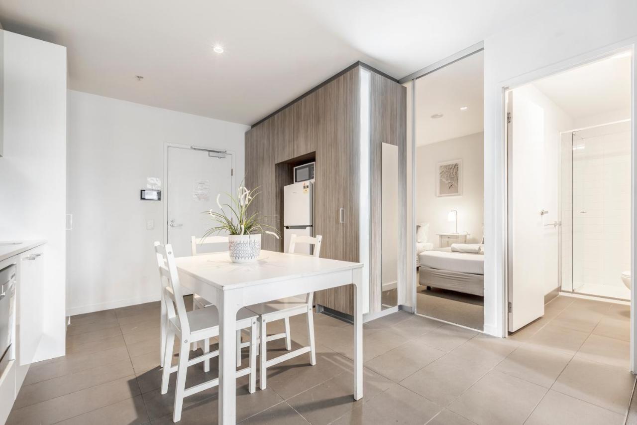Sakura Apartment Melbourne City Exterior foto